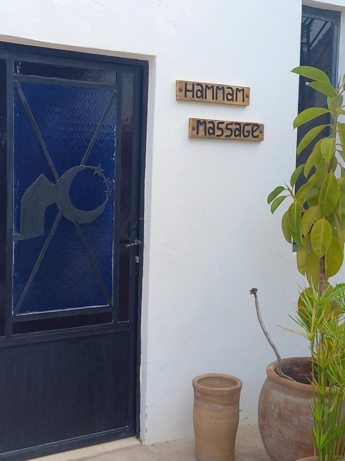 Guest house Les Jardins De Silona, Piscine Chauffee *