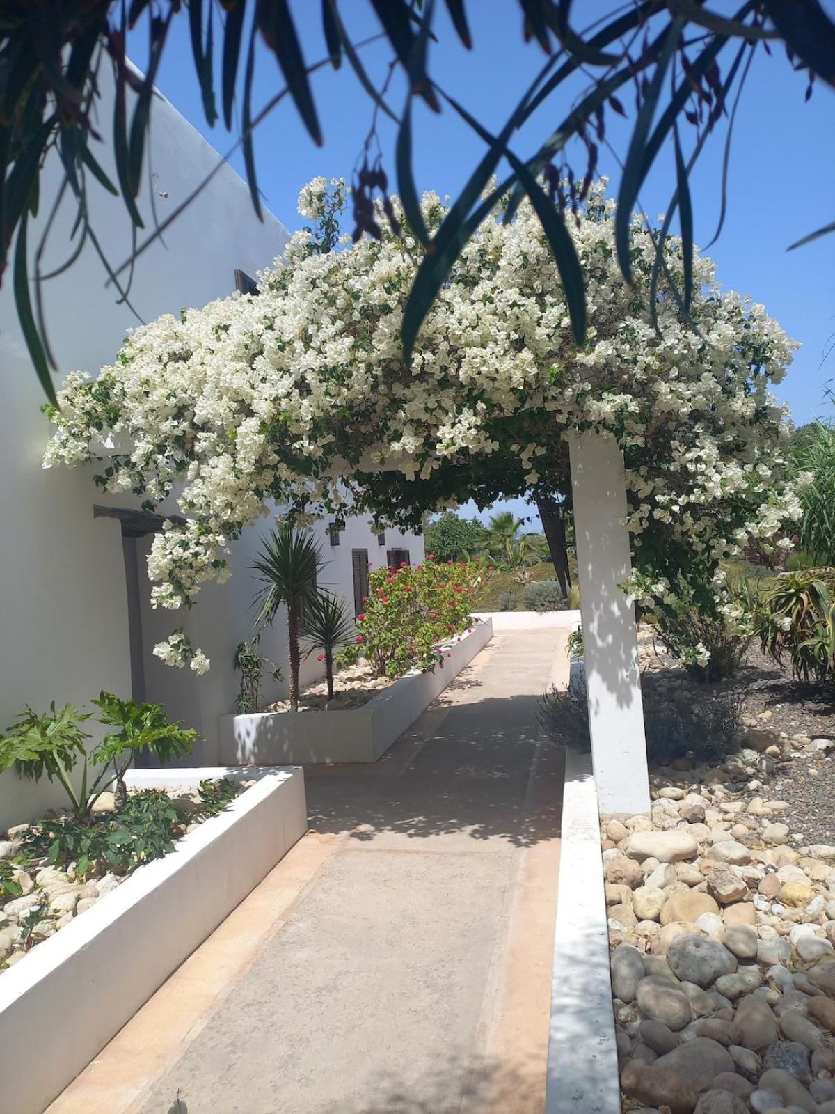 Guest house Les Jardins De Silona, Piscine Chauffee *